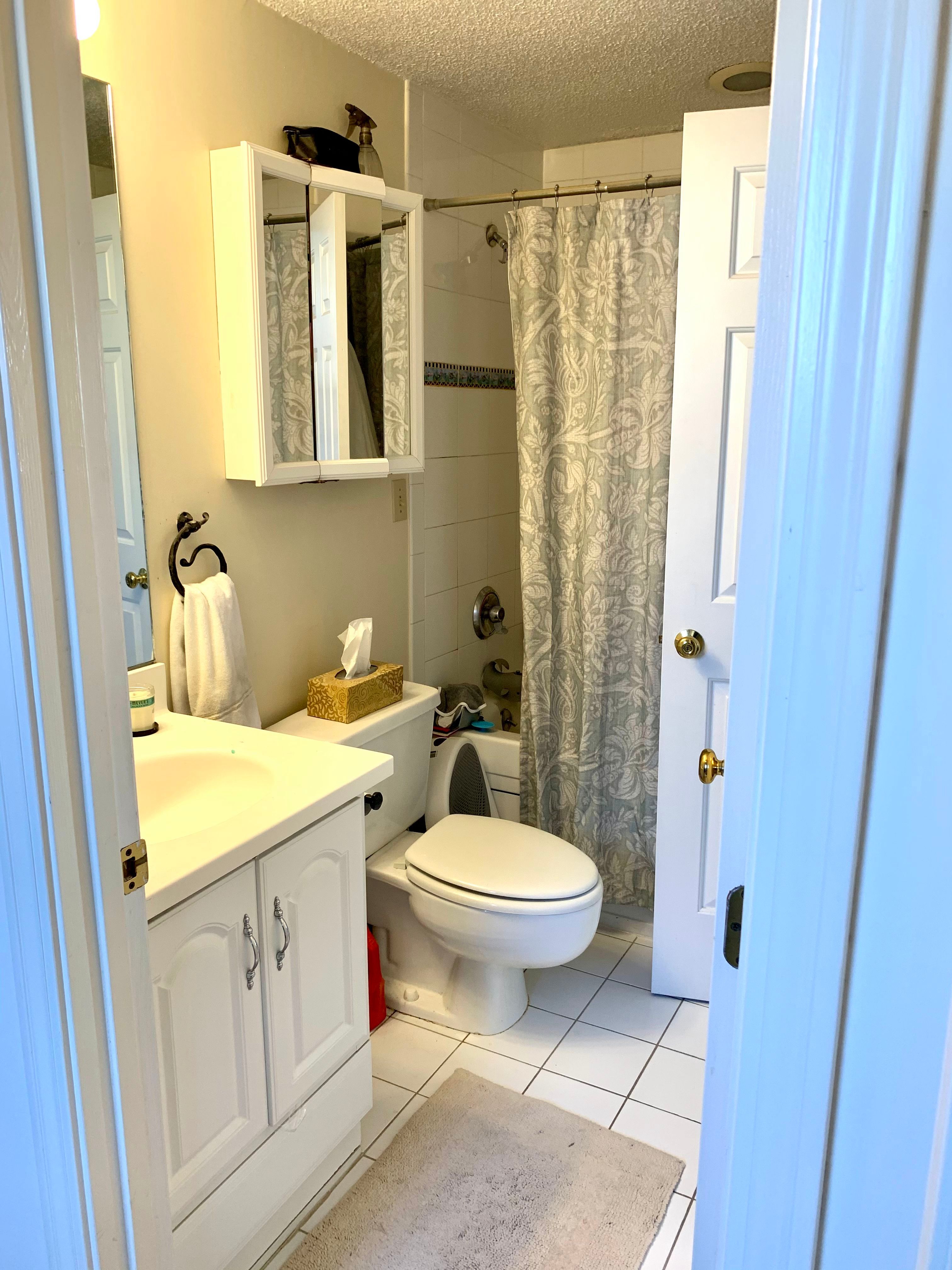 19 Main, Charlestown