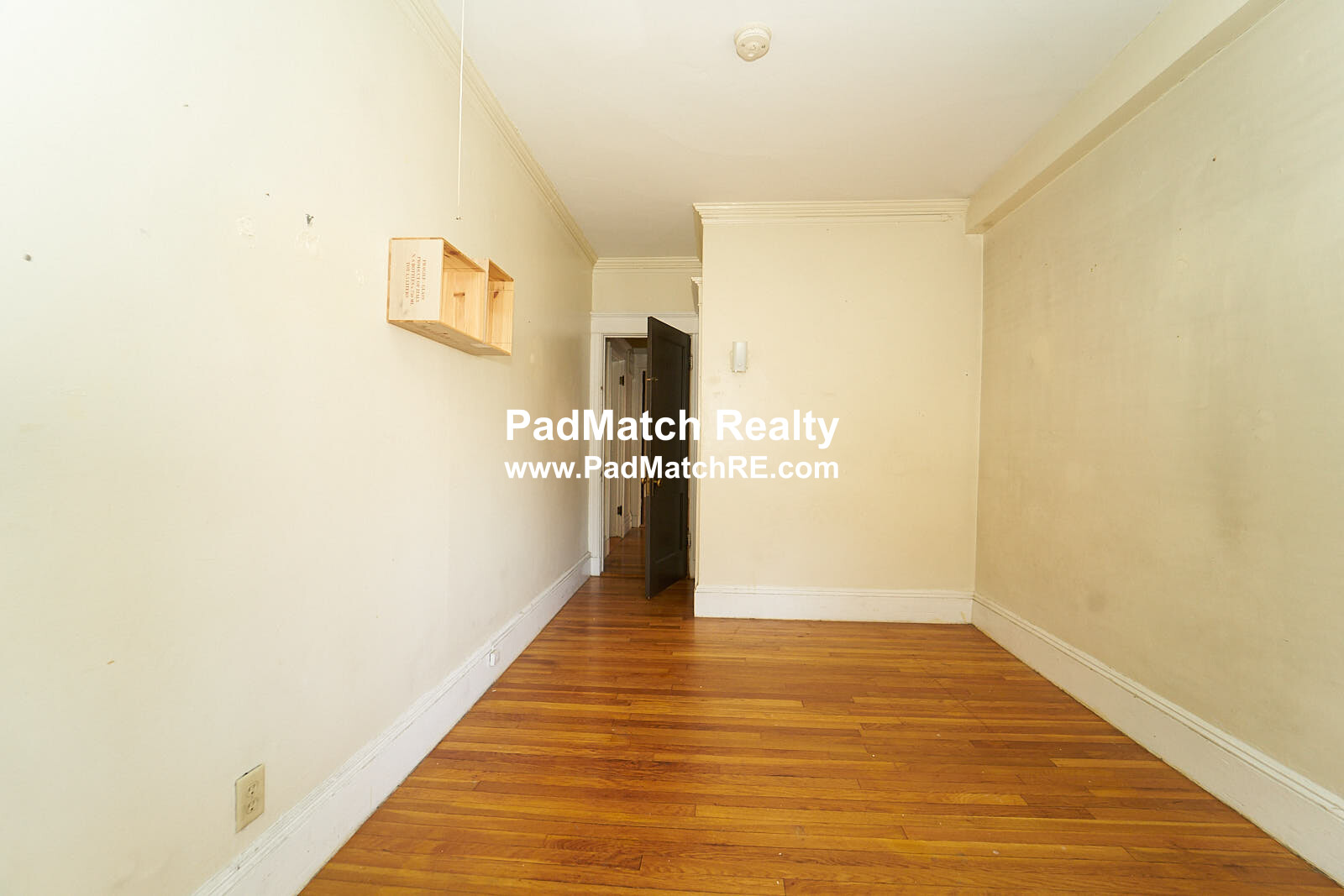 15 Quint Ave, Allston