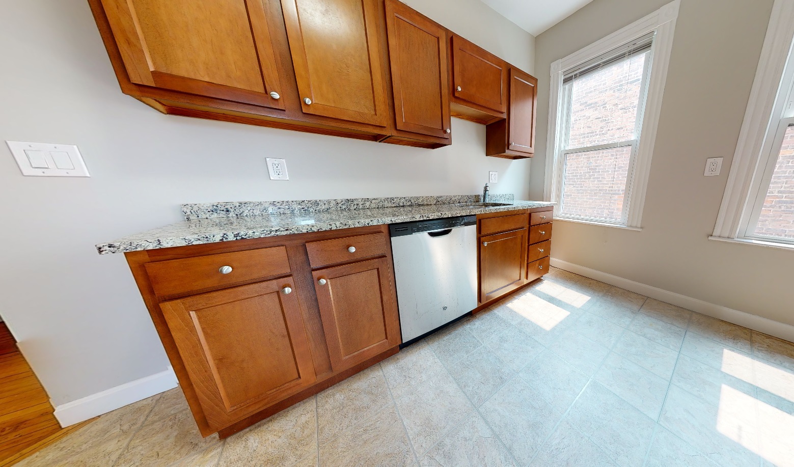 12 Pleasant St, Central Square