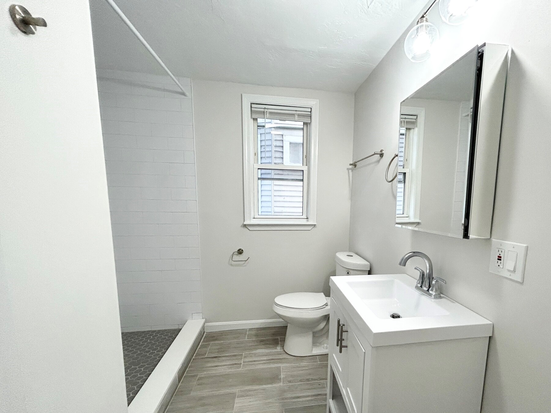 151 Cottage St, Dorchester