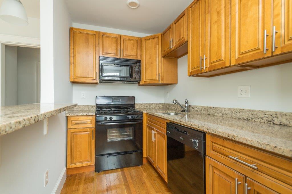 138 Highland Ave, Winter Hill