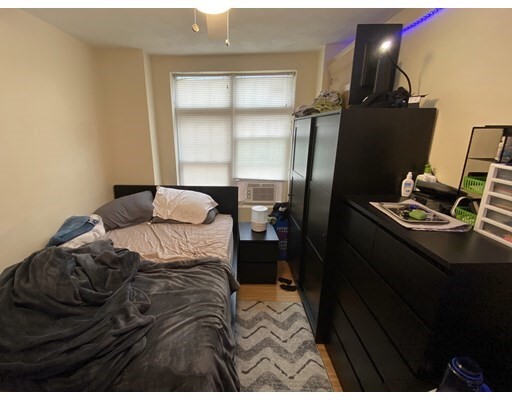 256 Hurley St, East Cambridge