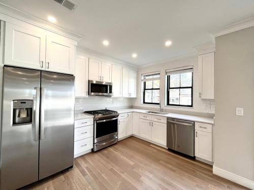 281.2 Lamartine St, Jamaica Plain