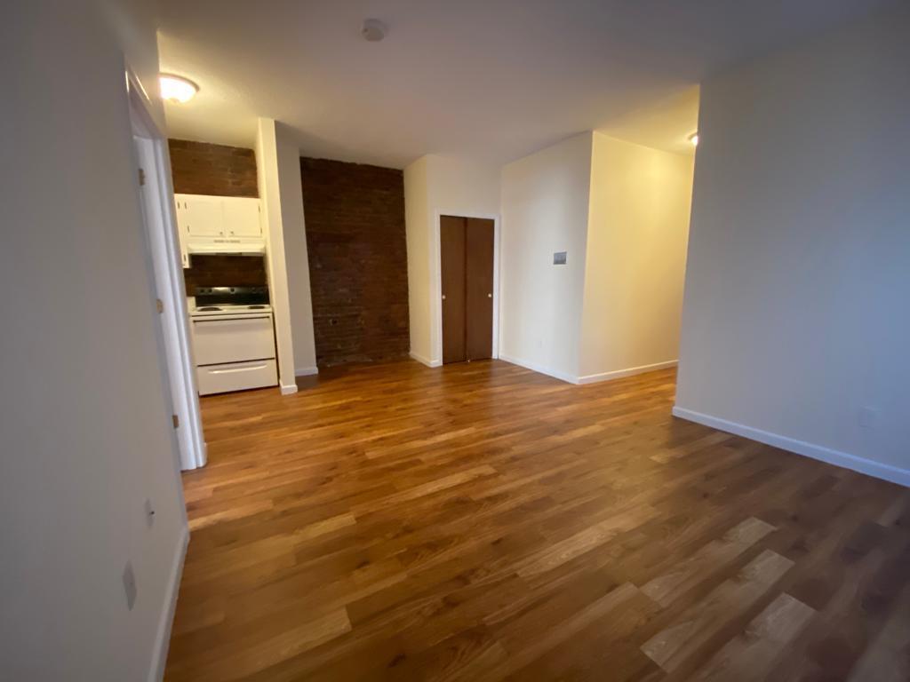 62 Huntington Ave, Jamaica Plain