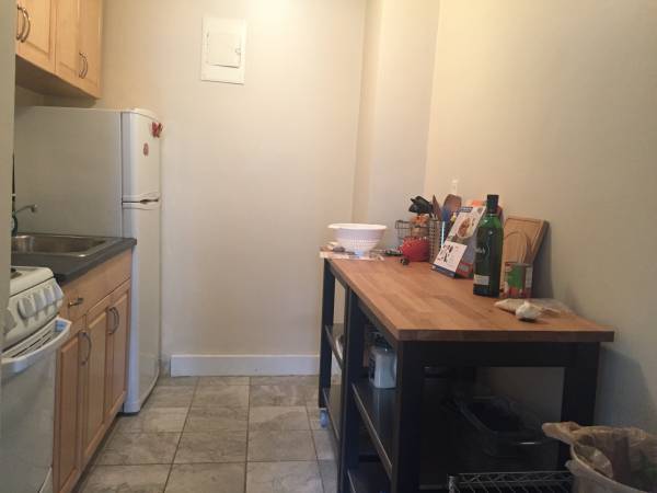 217 Newbury St, Back Bay