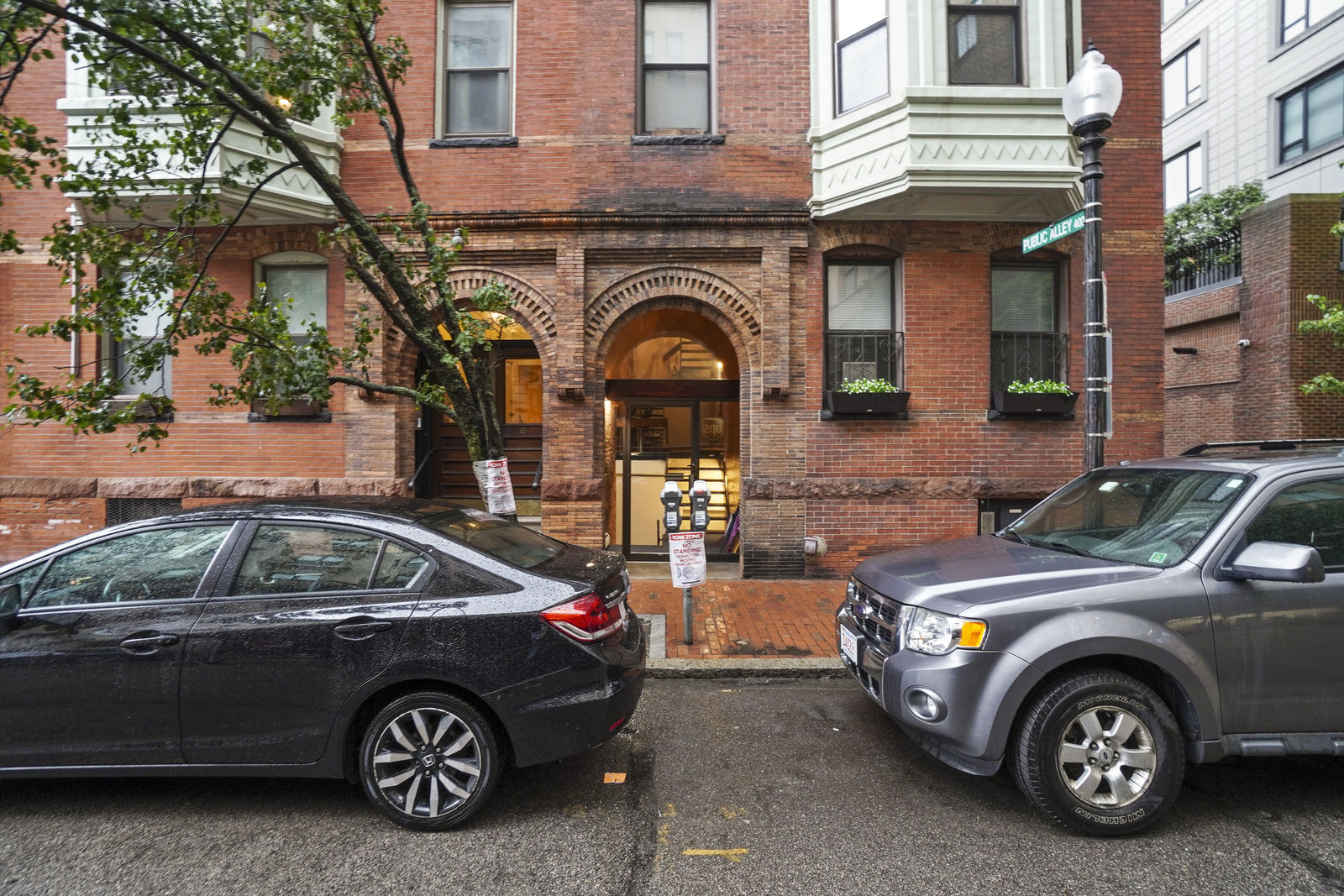 13 Garrison Ave, Back Bay