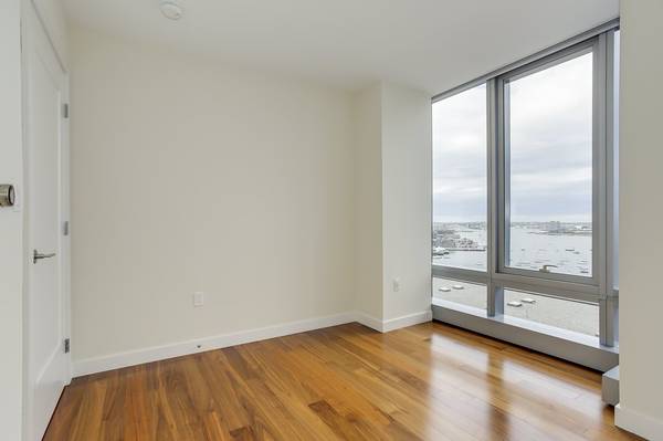 25 Northern Ave, Seaport District