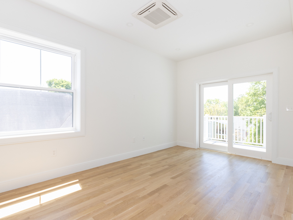 71 Stanton St, Dorchester