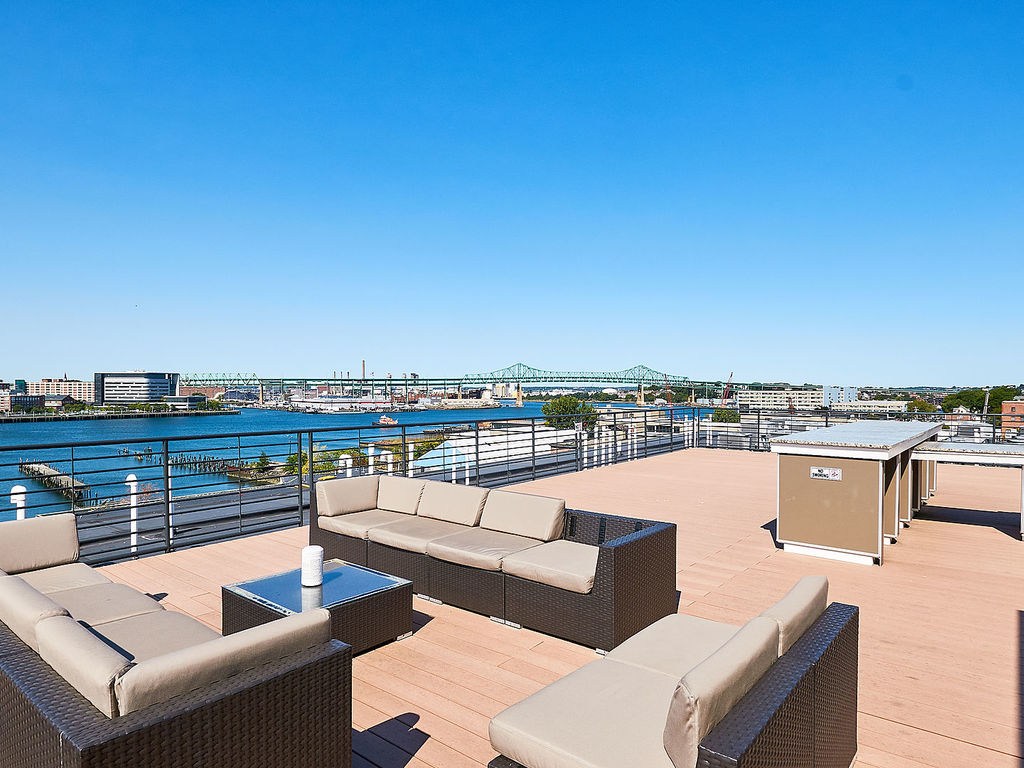 250 Meridian St, East Boston