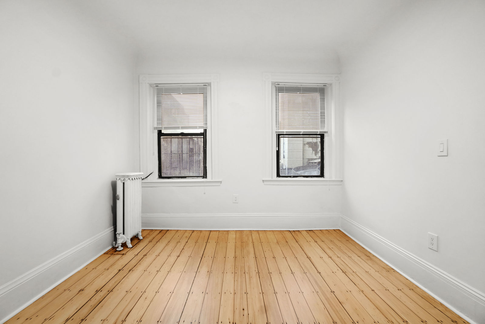 13 Garrison Ave, Back Bay