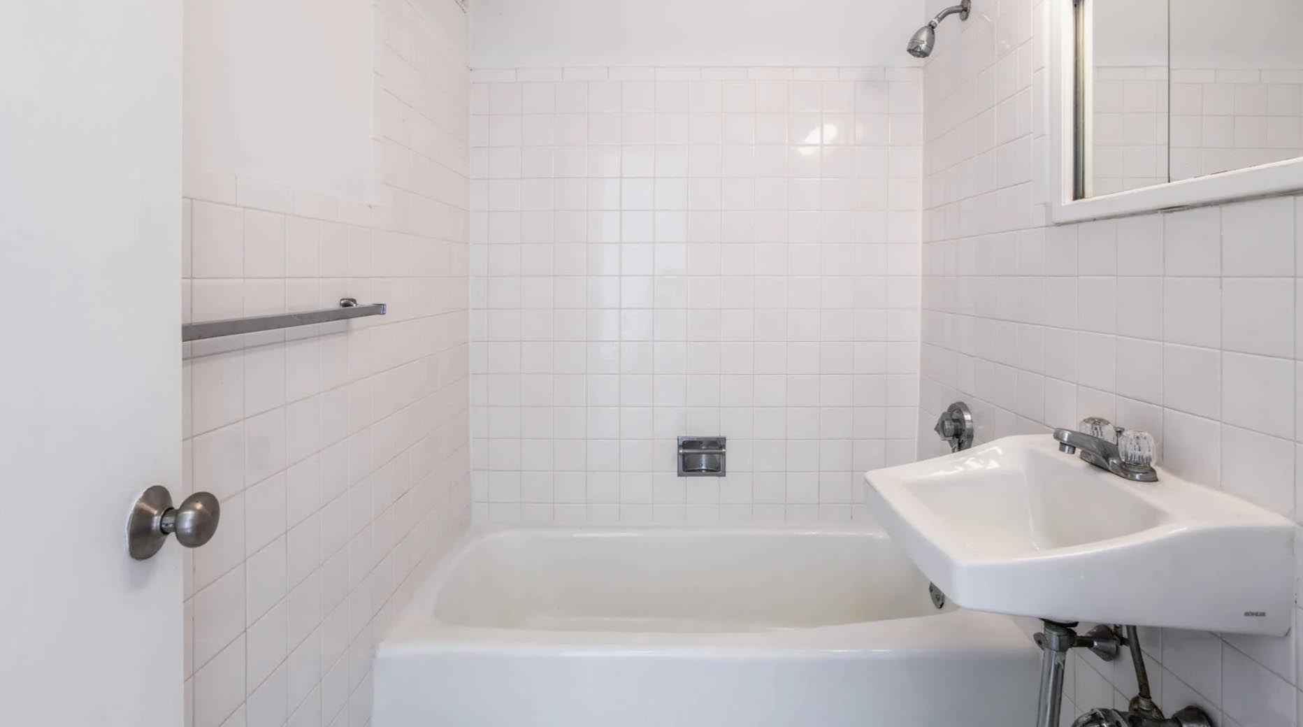 205 Walden St, North Cambridge