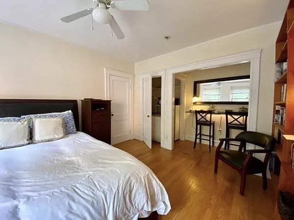 52 Garden St, Harvard Square