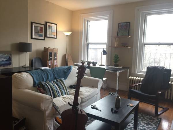 217 Newbury St, Back Bay