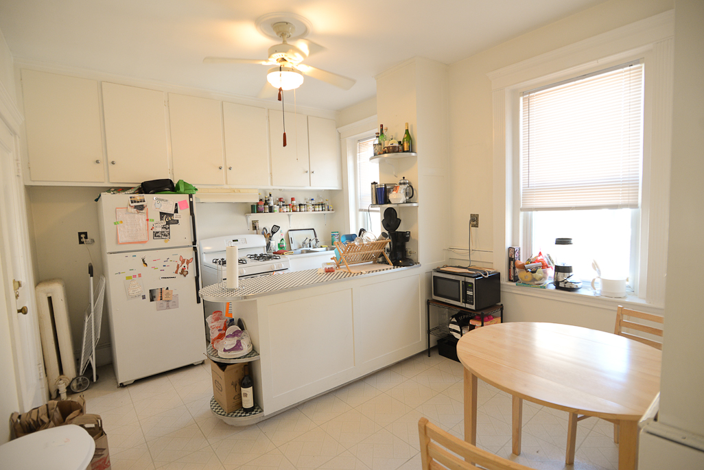 15 Parkman St, Longwood