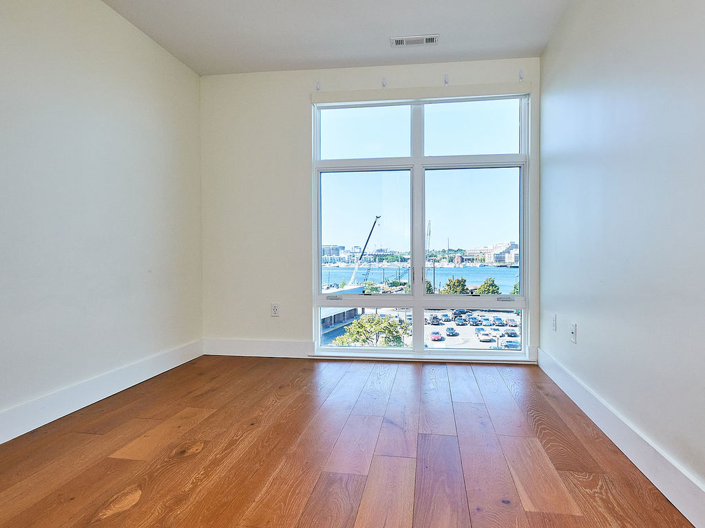 250 Meridian St, East Boston