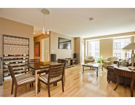 80 Broad St, Downtown