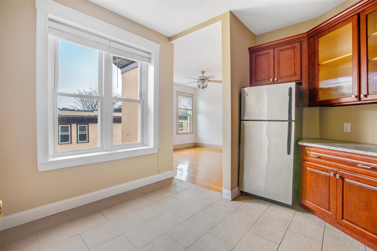 134 Sutherland Rd, Brighton