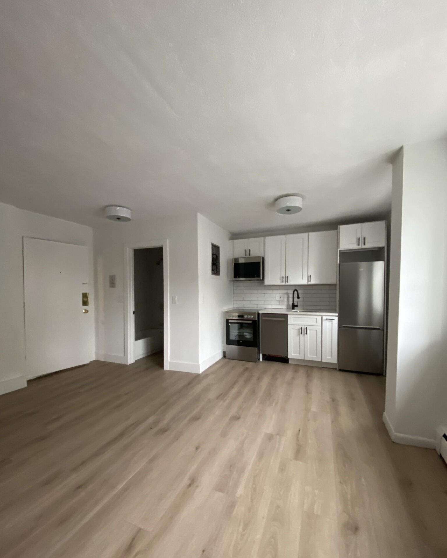 740 7th St, South Boston