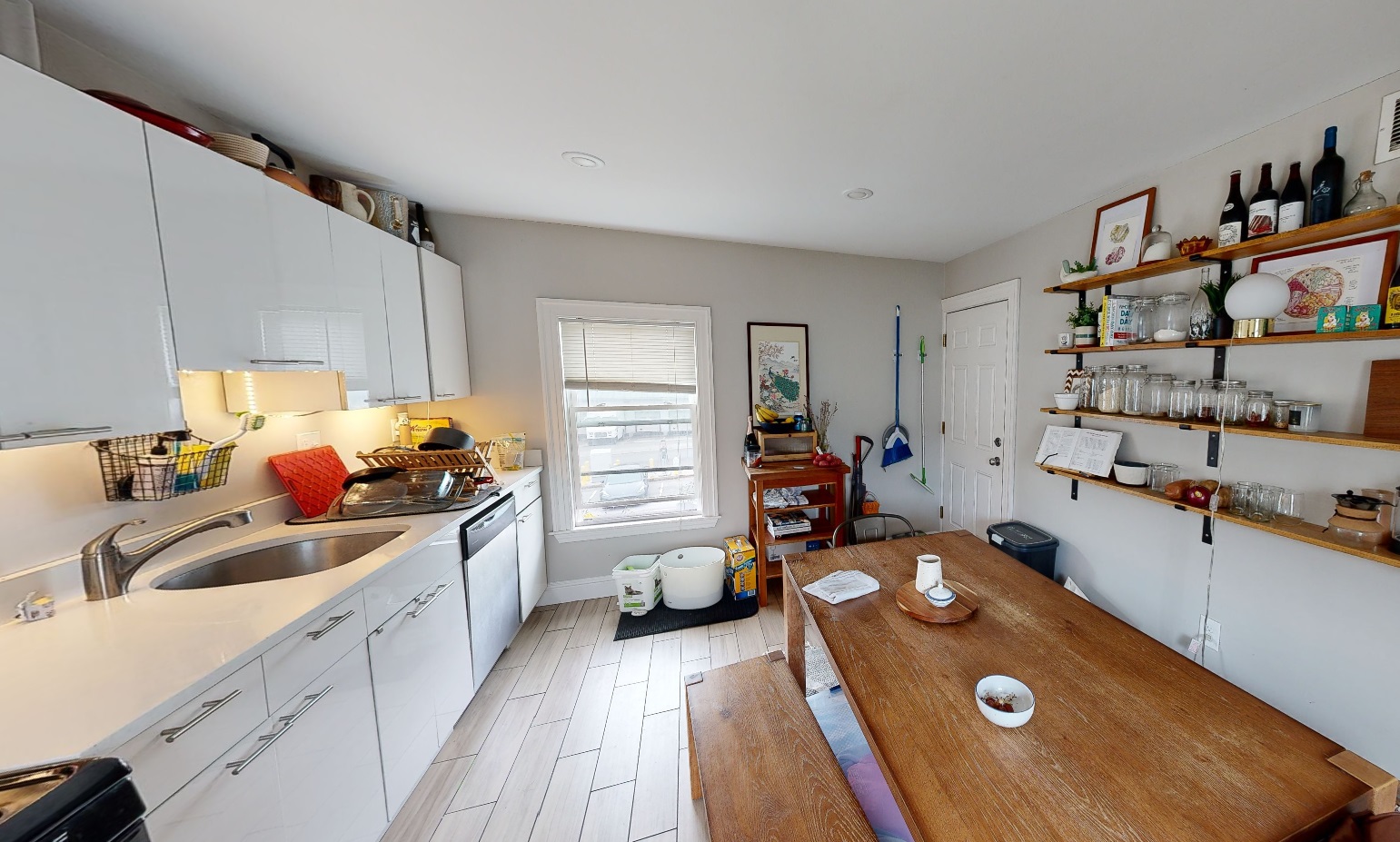 13 Pleasant St, Cambridgeport