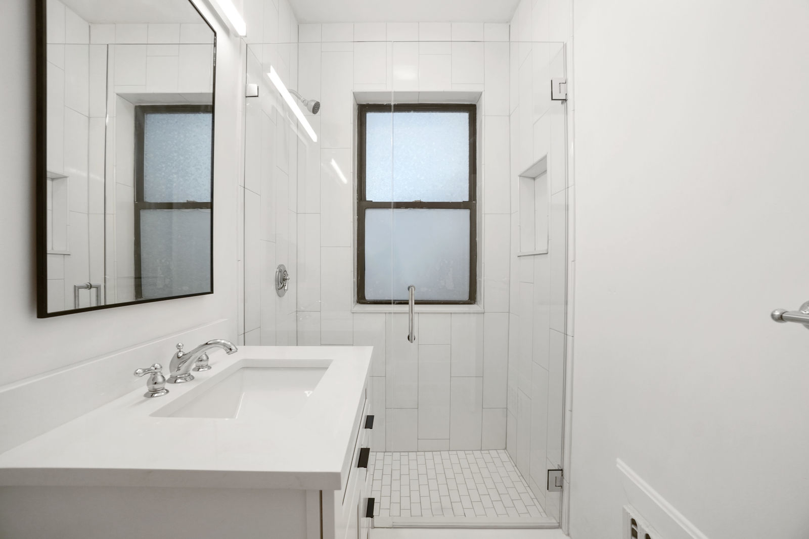 13 Garrison Ave, Back Bay