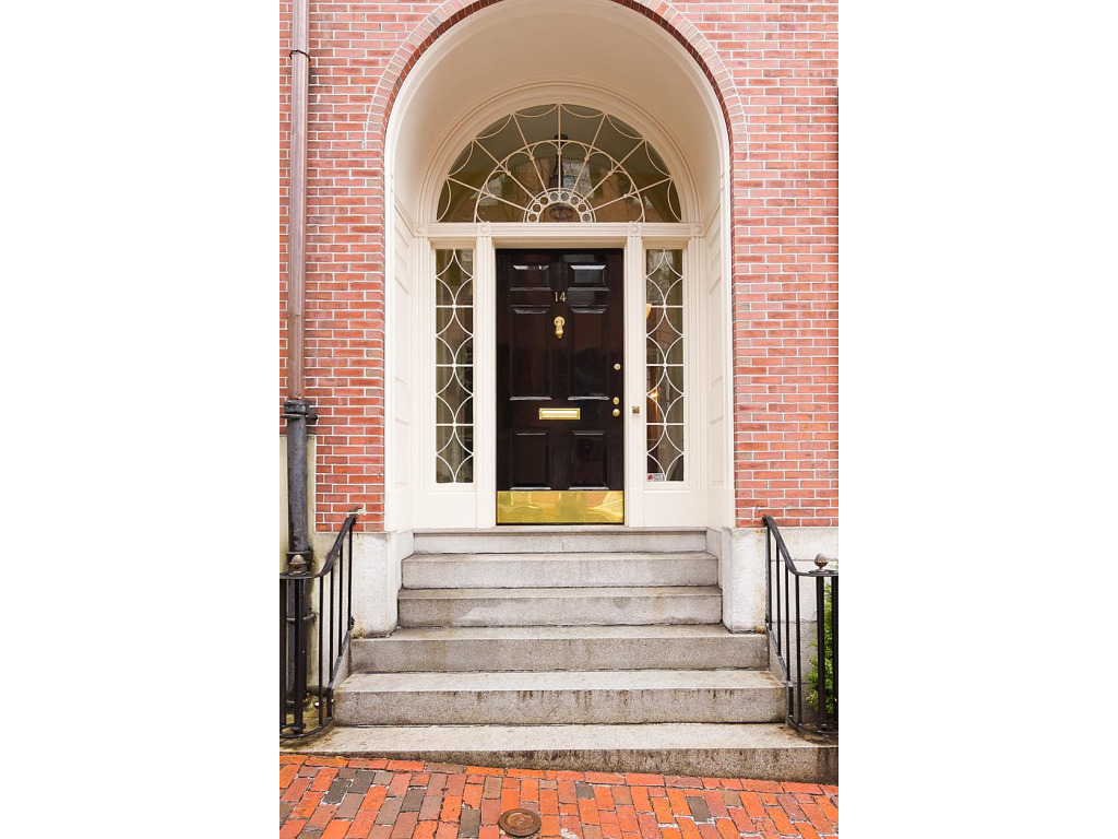 14 Chestnut St, Beacon Hill