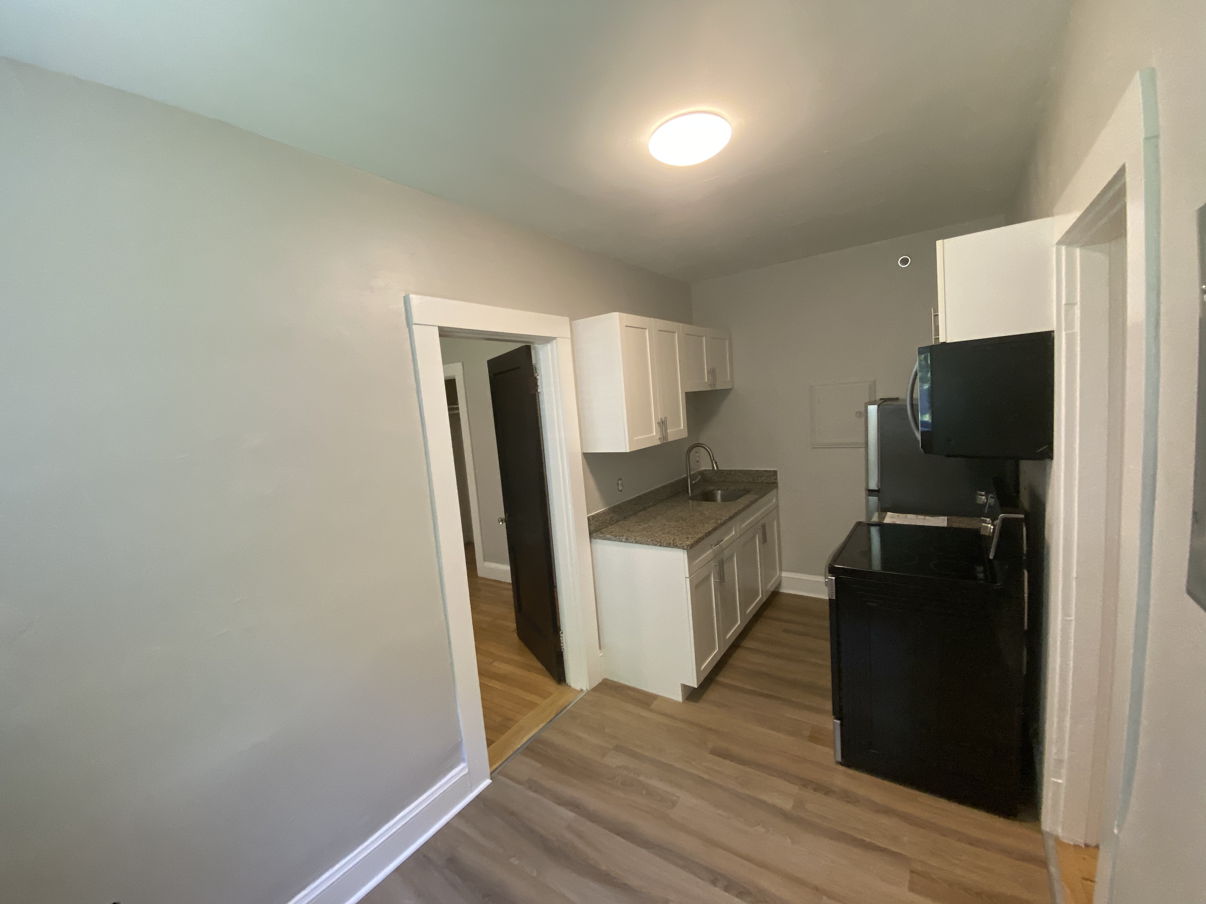40 Butler Rd, Quincy