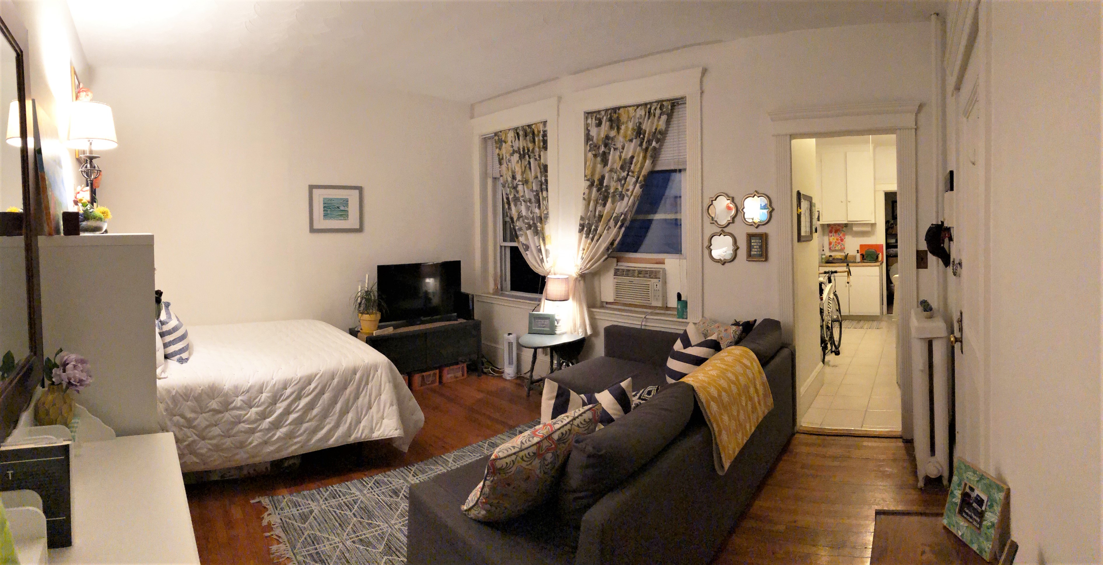 15 Parkman St, Longwood