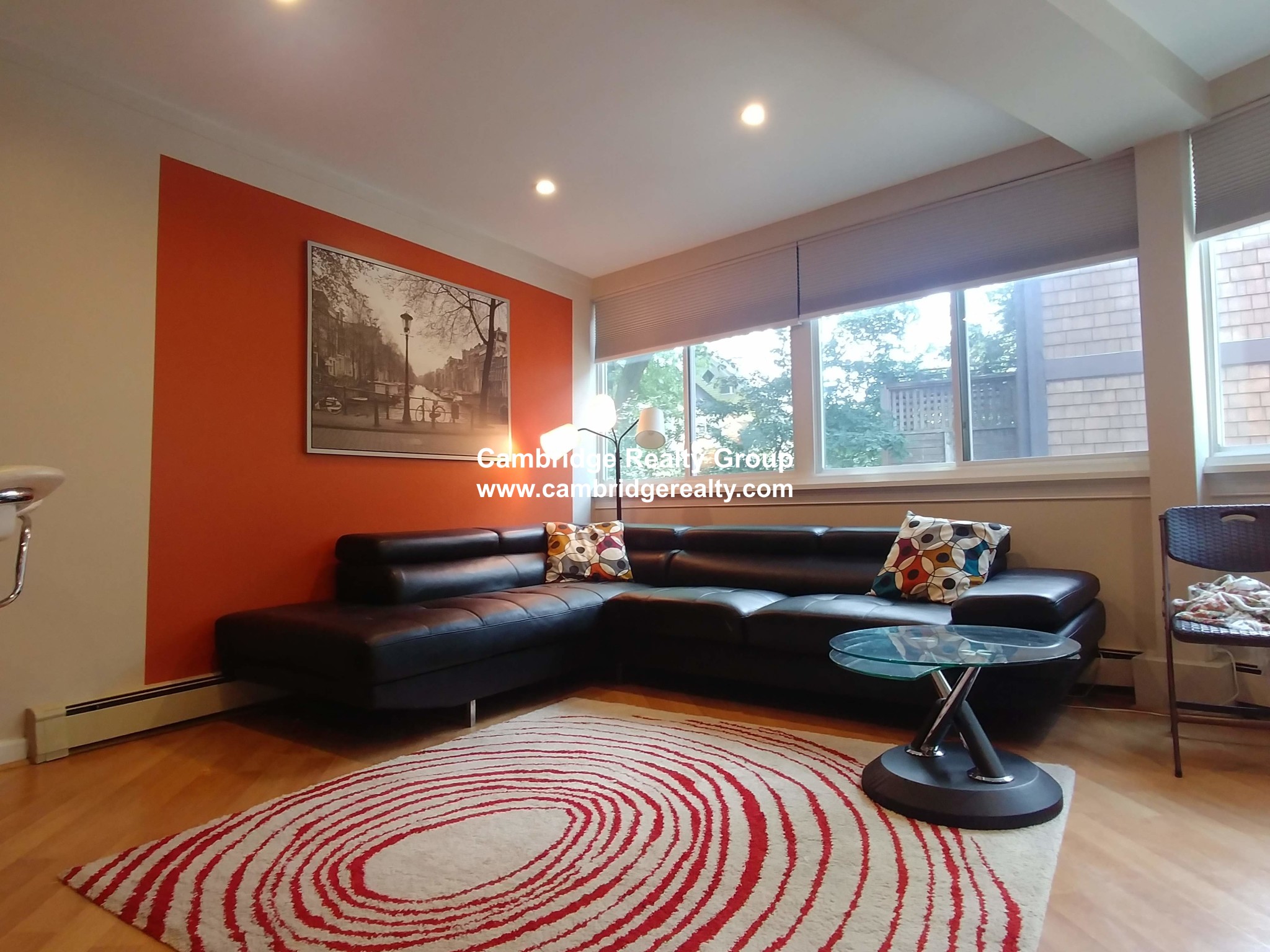 516 Green St, Central Square