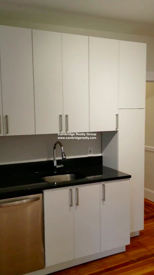 25 Fainwood Circle, Mid-Cambridge