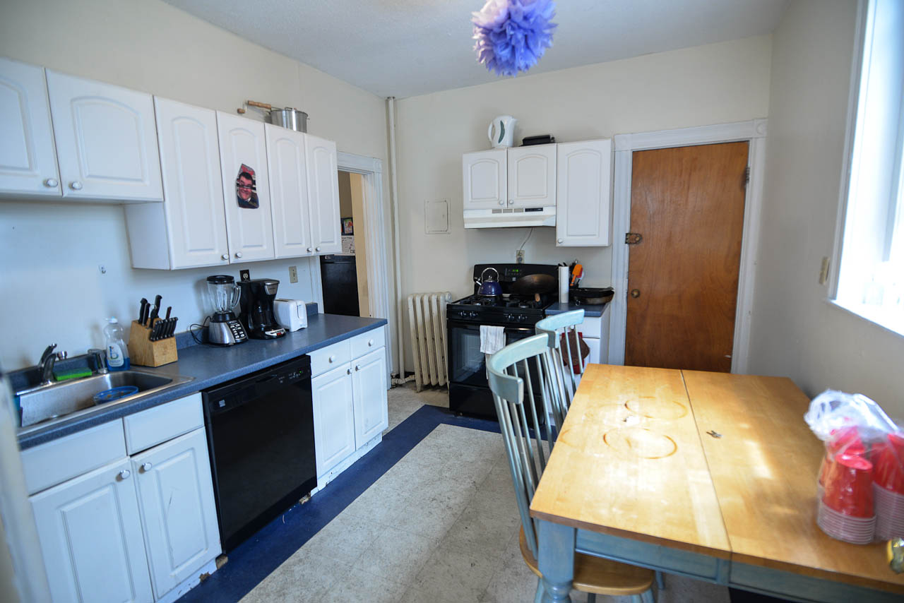 28 Glenville Ave, Allston