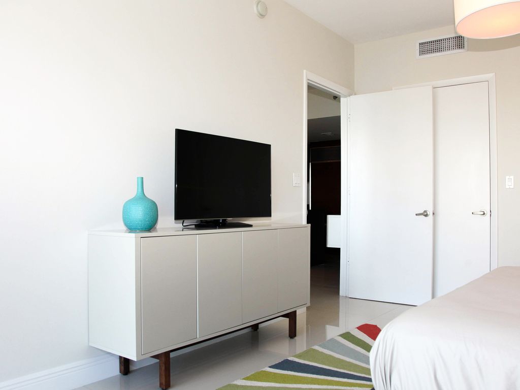 131 Sewall Ave, Longwood