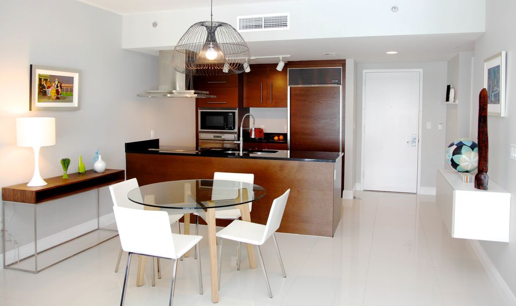 131 Sewall Ave, Longwood