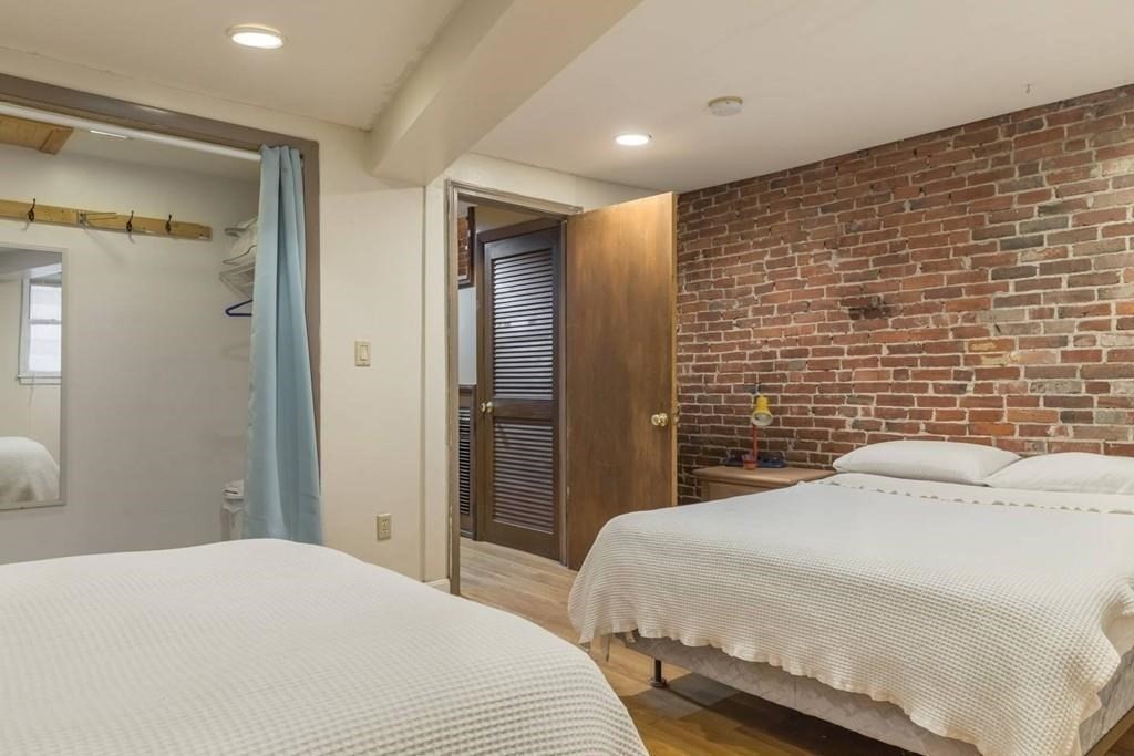 24 Worthington St, Mission Hill