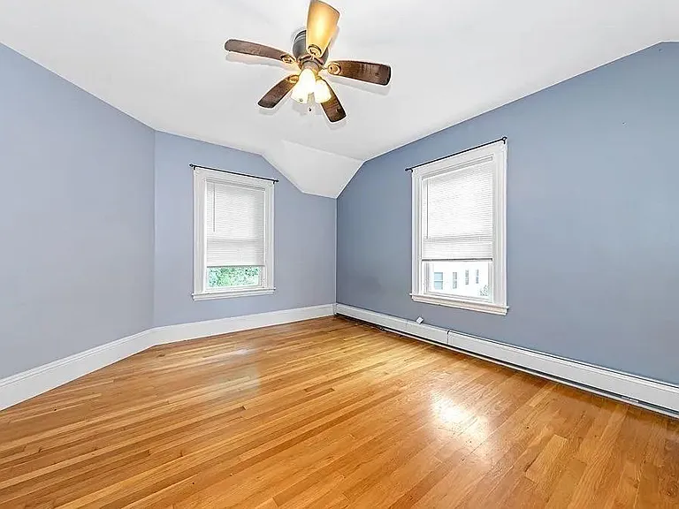 14 Eldora St, Mission Hill