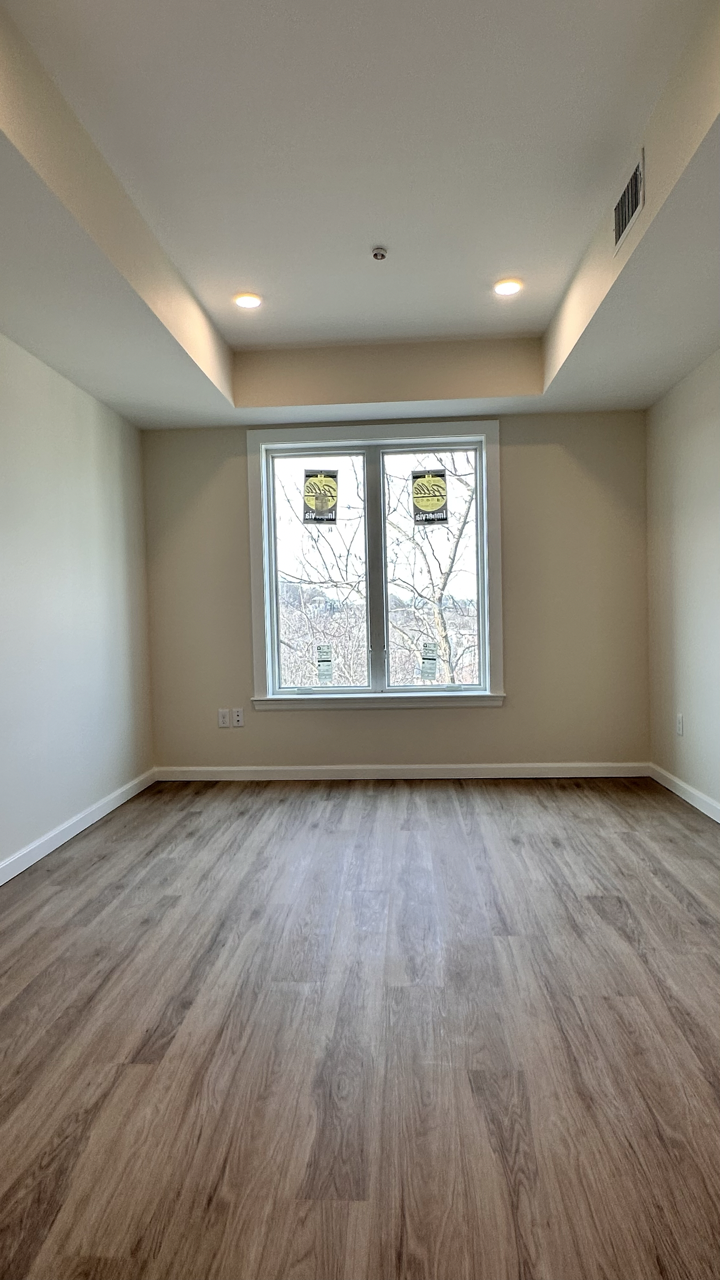 460 Washington St, Brighton