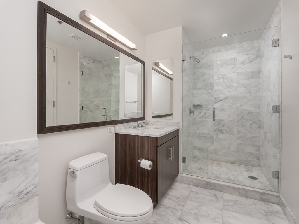 580 Washington St, Downtown