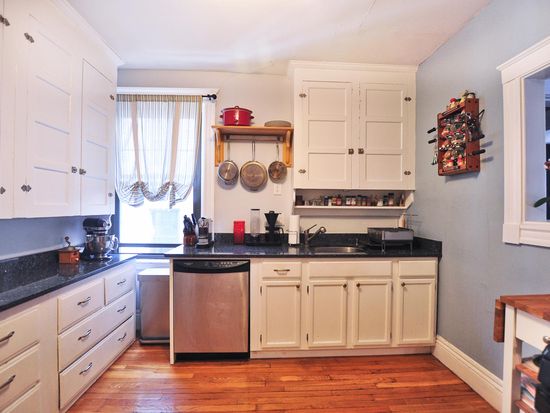 1758 Commonwealth Ave, Brighton