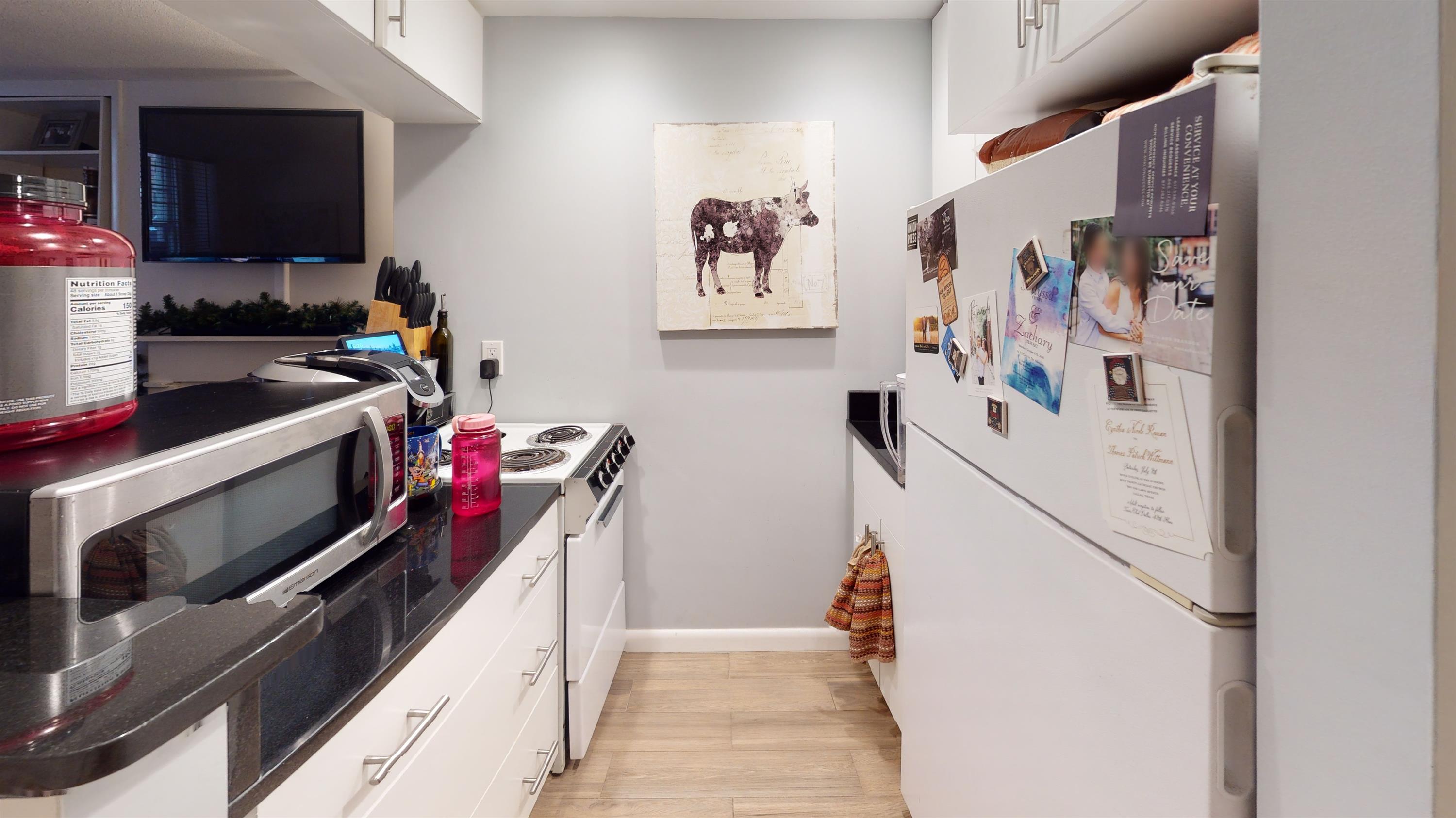 64 West Cedar St, Beacon Hill