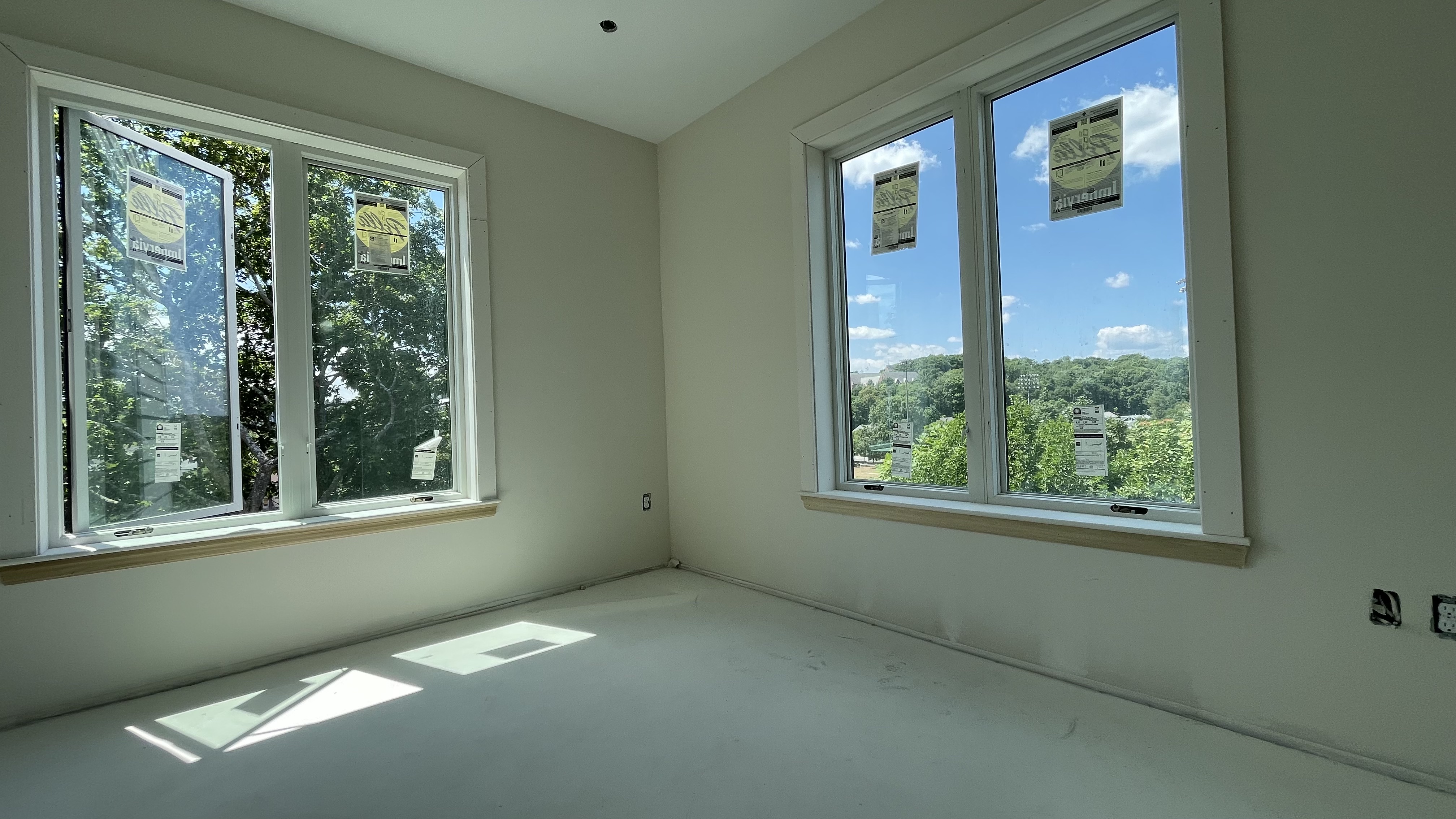 458 Washington St, Brighton