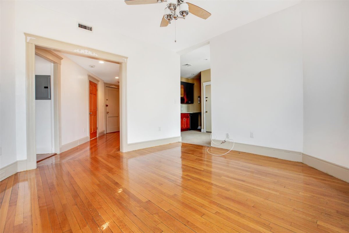 134 Sutherland Rd, Brighton