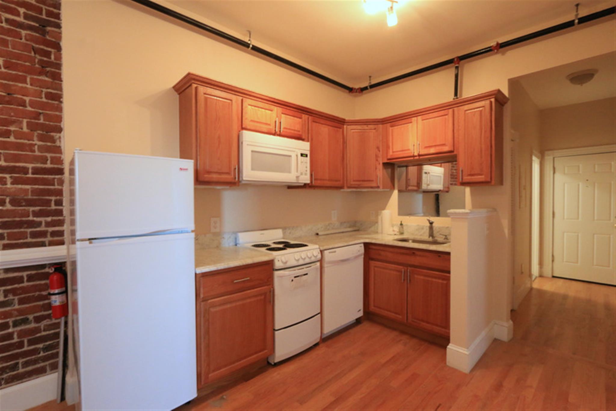 888 Massachusetts Ave, Central Square