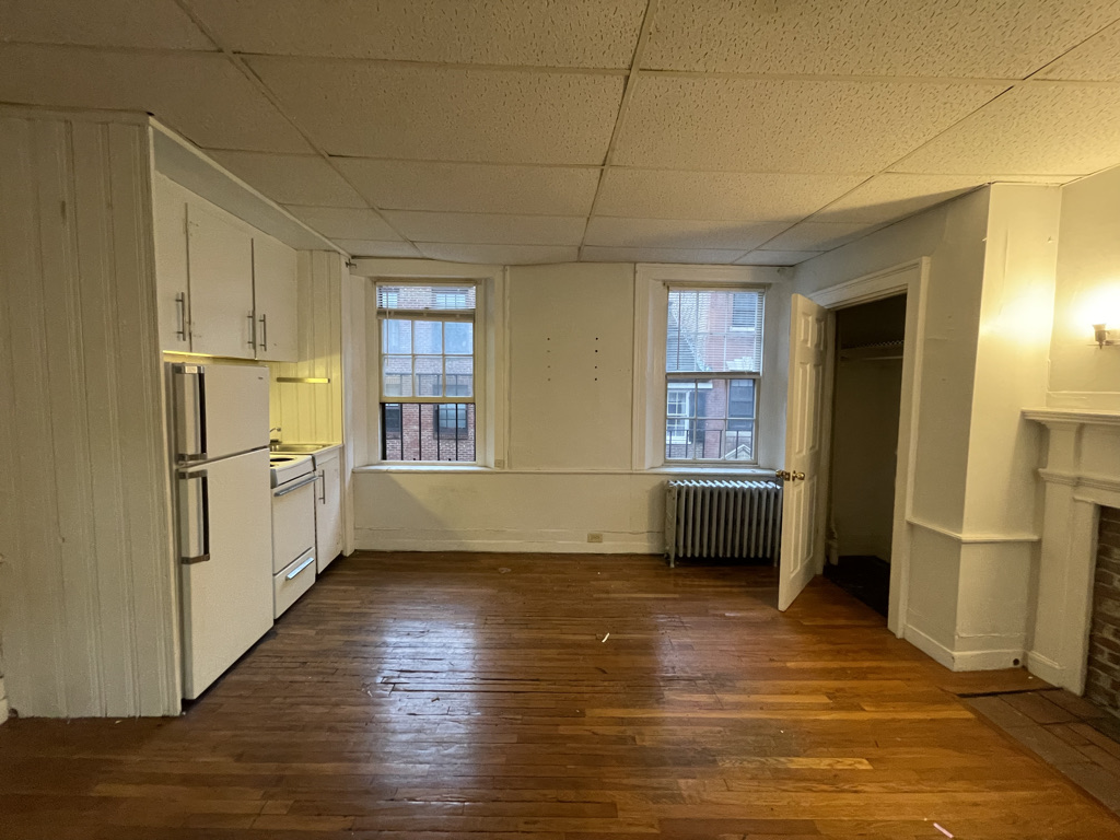 90 Myrtle St, Beacon Hill