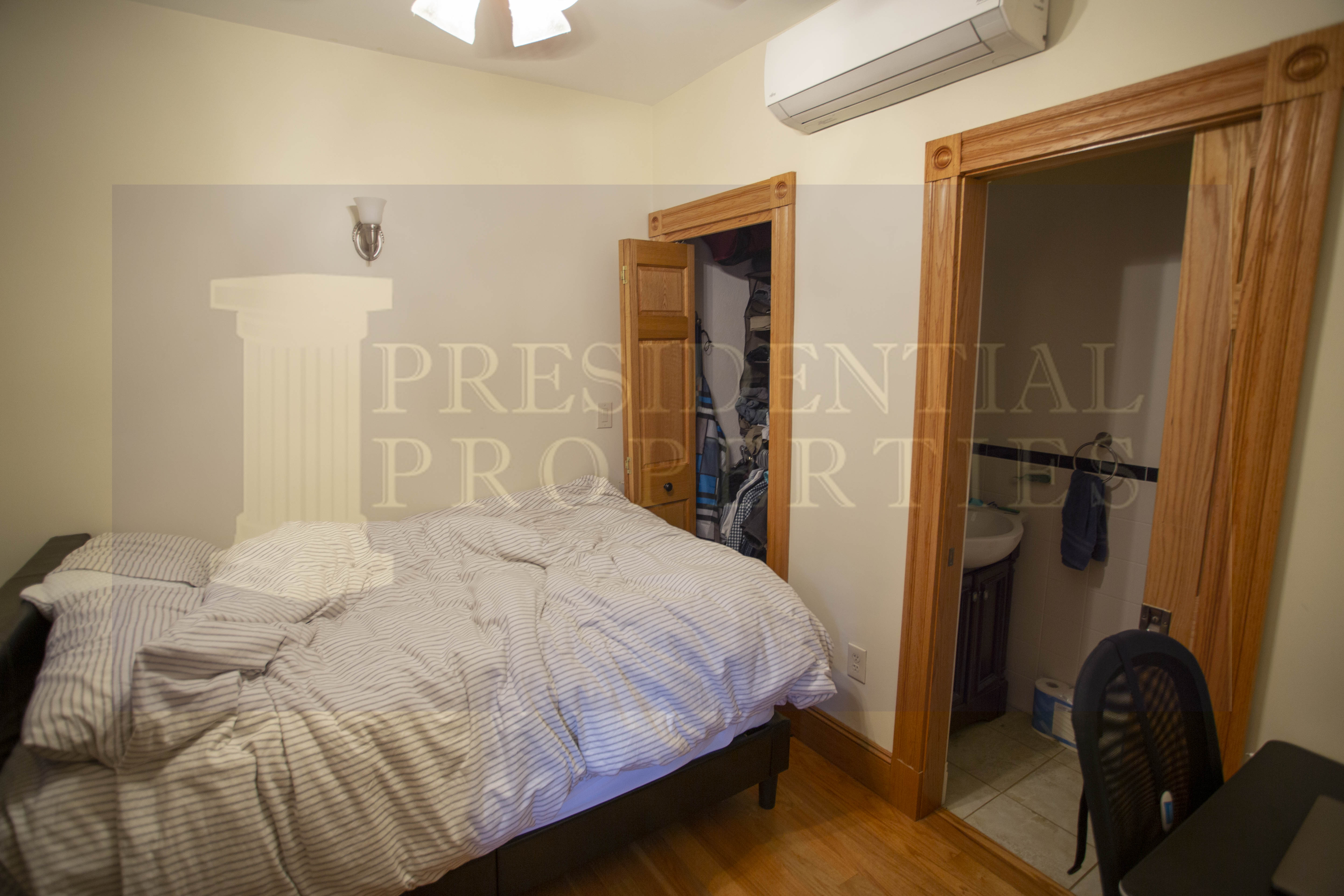 60 Phillips St, Beacon Hill