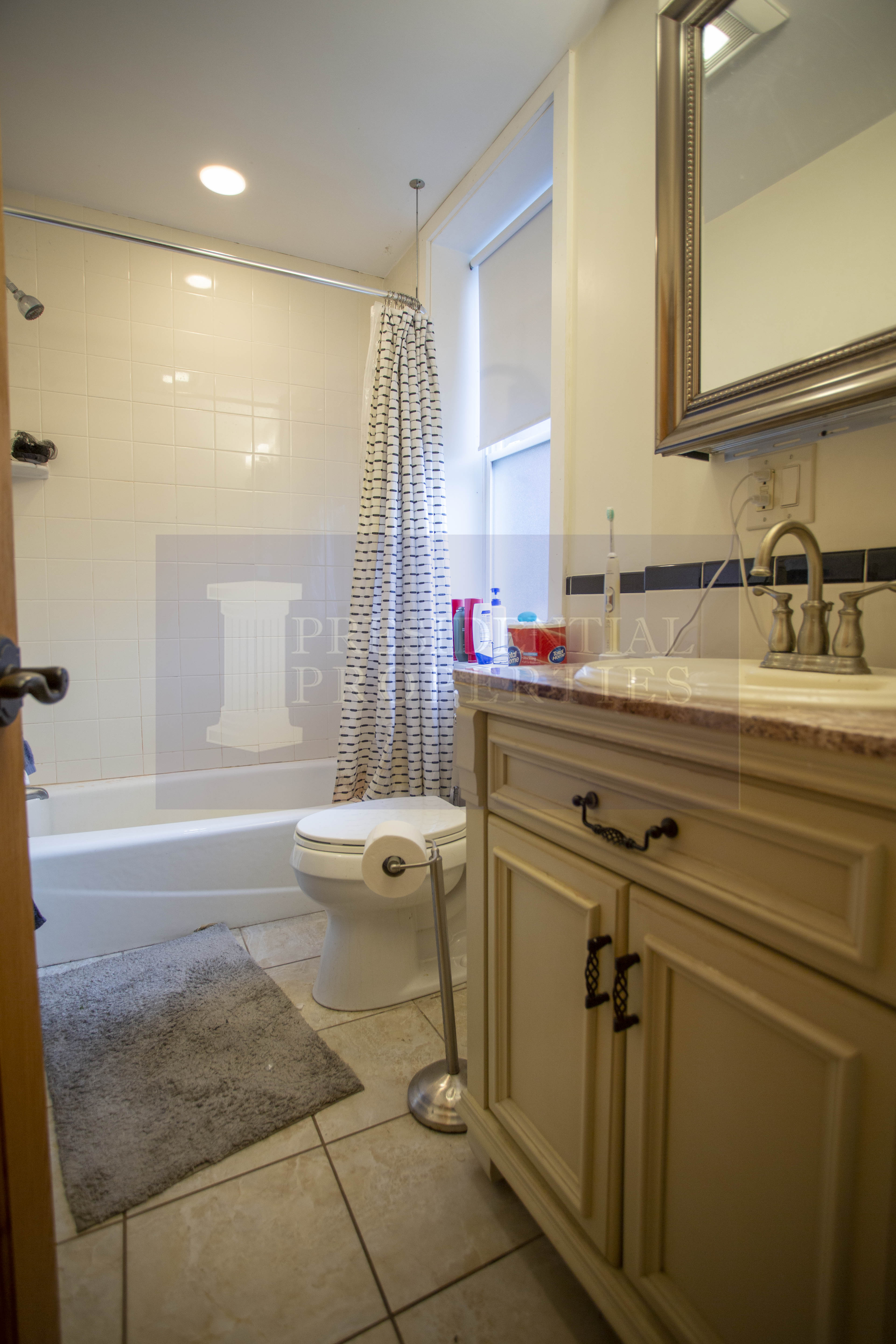 60 Phillips St, Beacon Hill