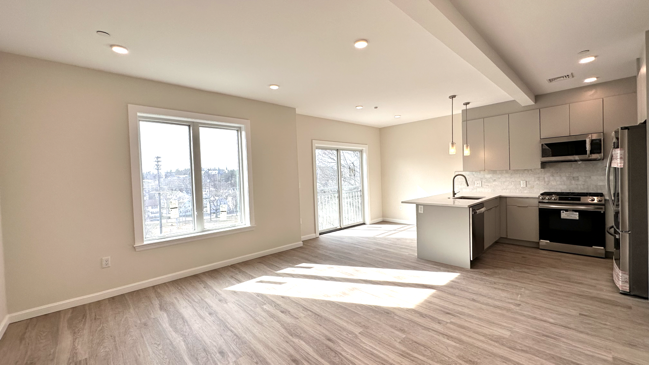 458 Washington St, Brighton