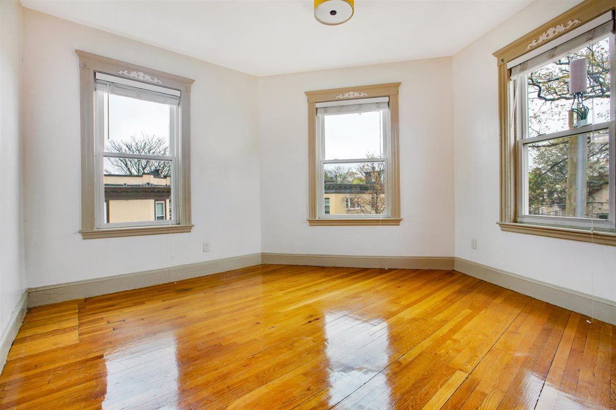 134 Sutherland Rd, Brighton