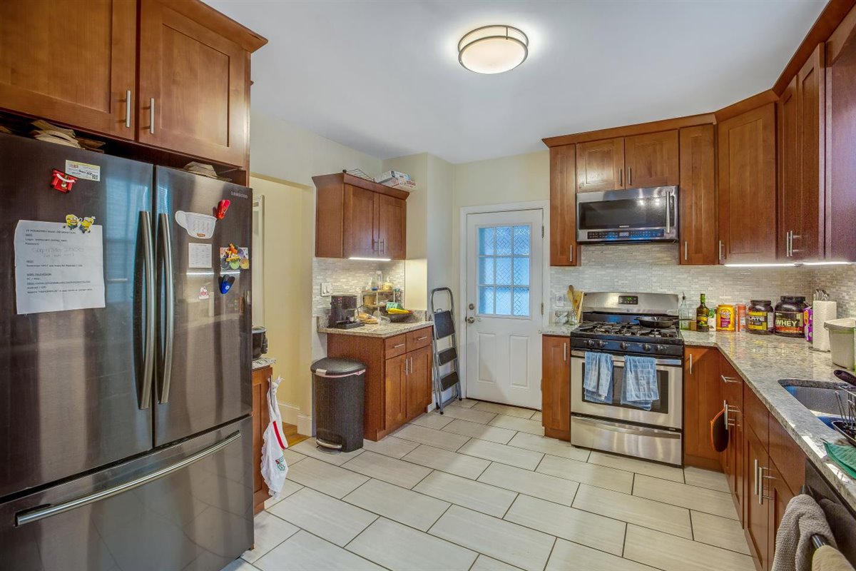 21 Monastery Rd, Brighton