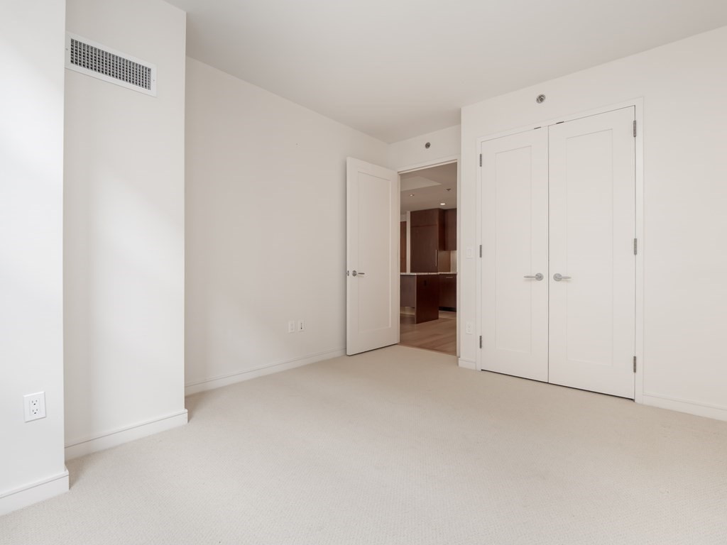 580 Washington St, Downtown