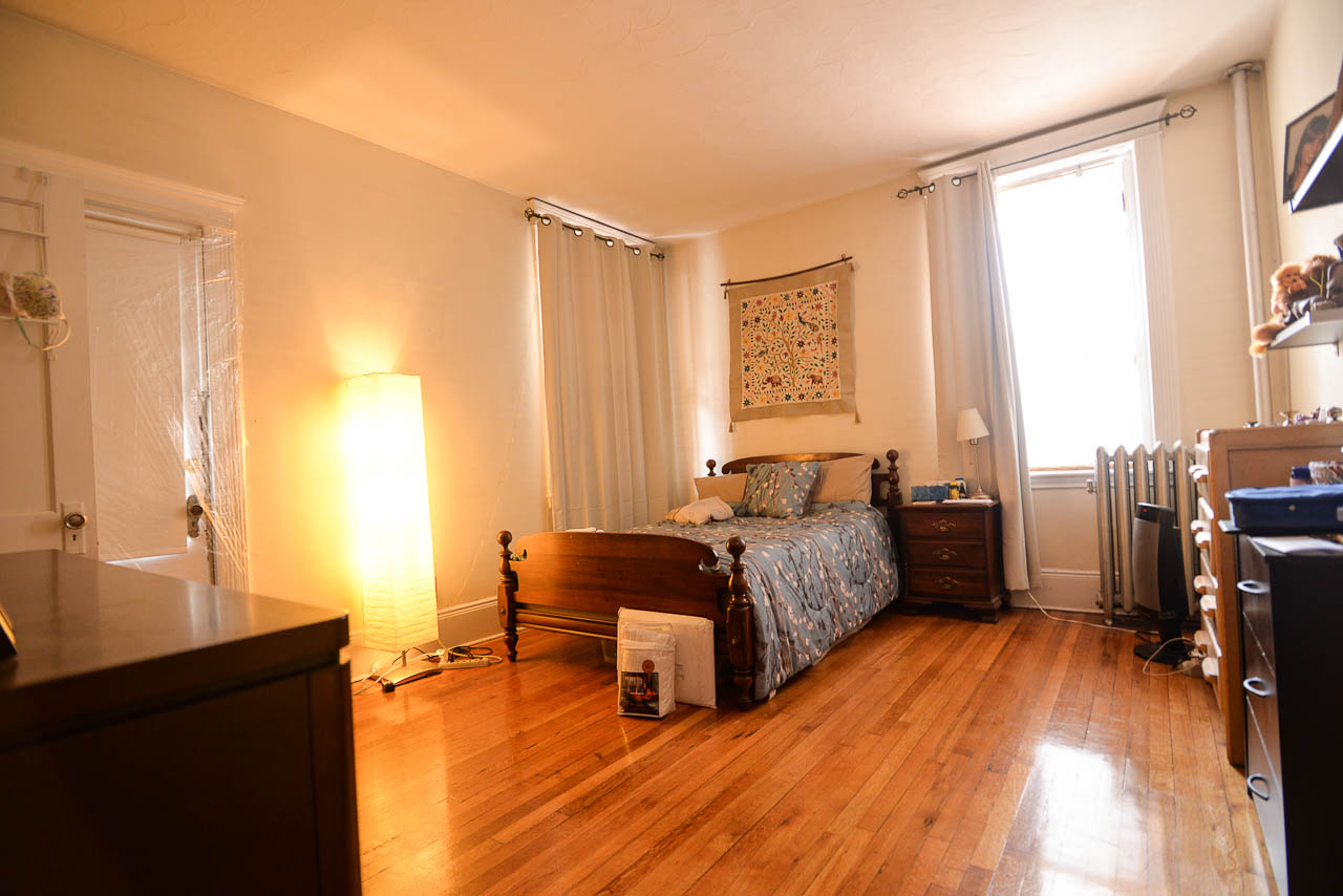 15 Parkman St, Longwood