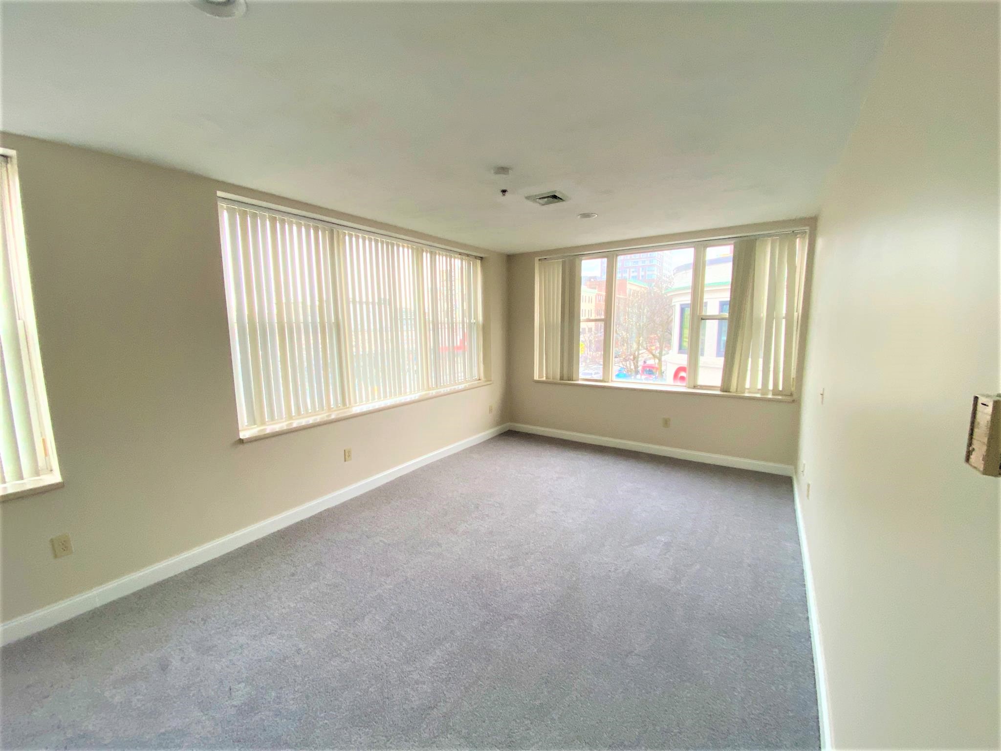 15 Pearl St, Central Square